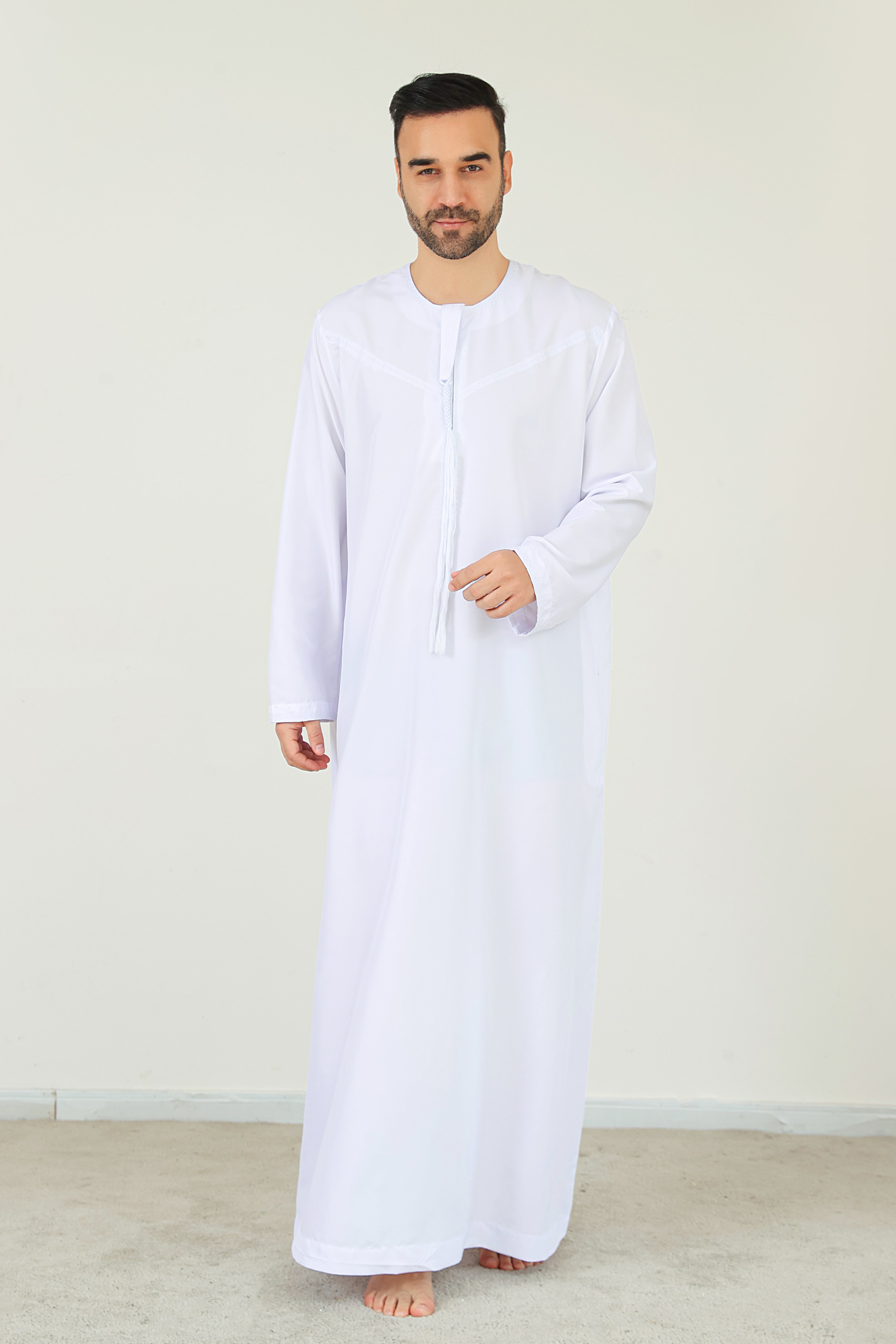 White Emirati Kandura L