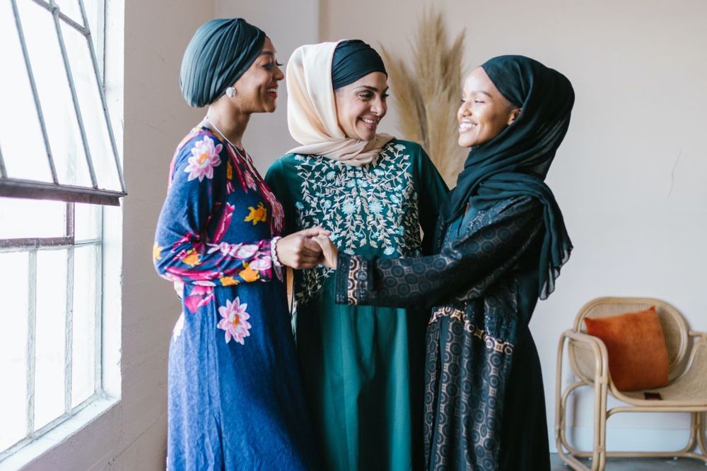 Exploring Abaya Styles from Different Regions