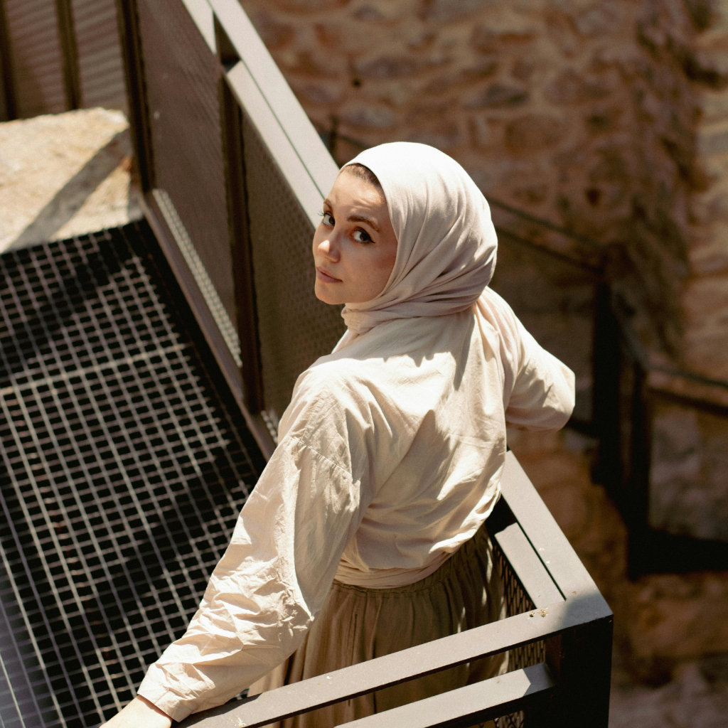 Modest Fashion in Global Perspective: Blending Faith and Individuality