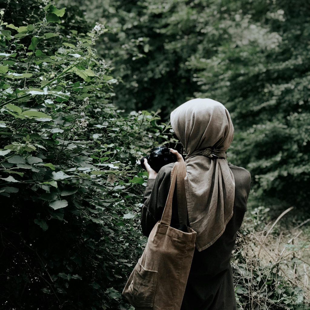 Redefining the Abaya: The Perfect Fusion of Tradition and Modern Design
