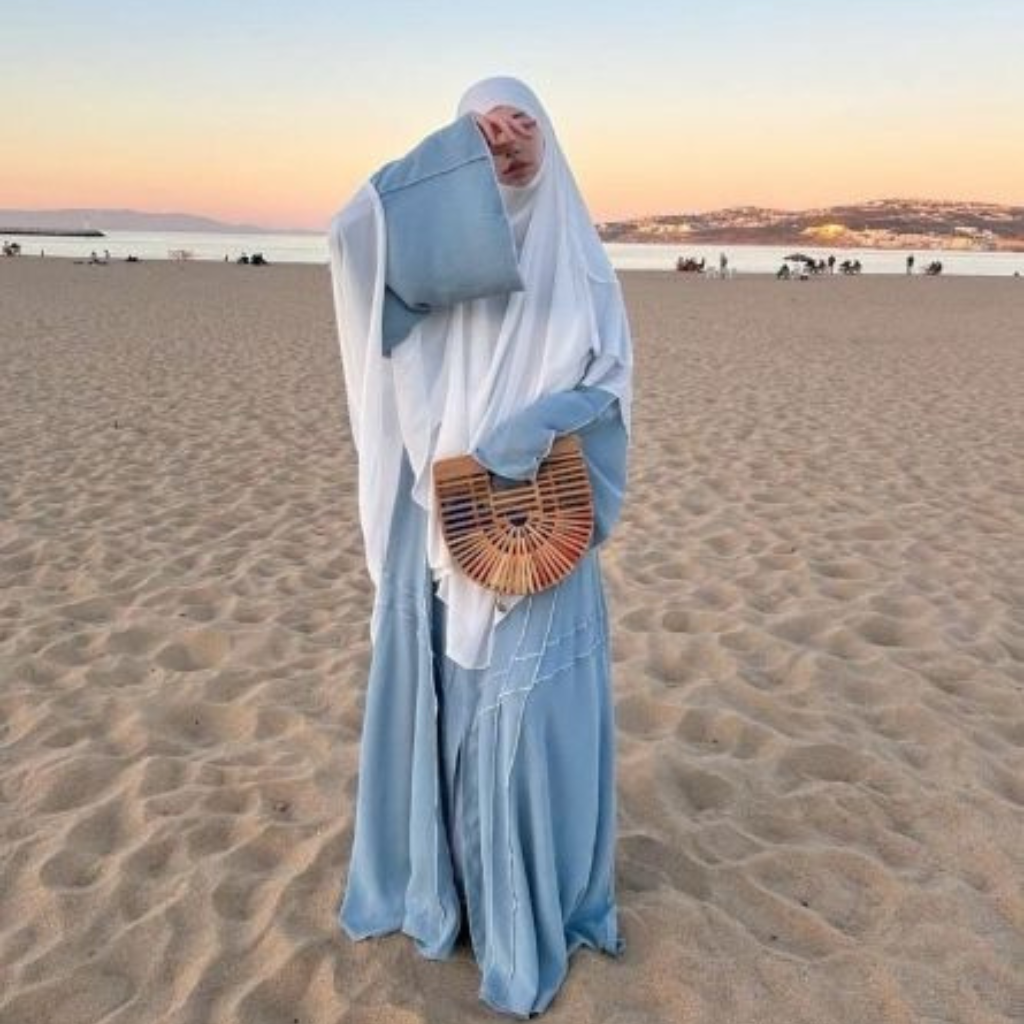 Elegance Redefined: The Timeless Beauty of Abaya Dresses