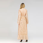 عباية مفتوحة مزينة بأوراق الشجر من الدانتيل والترتر