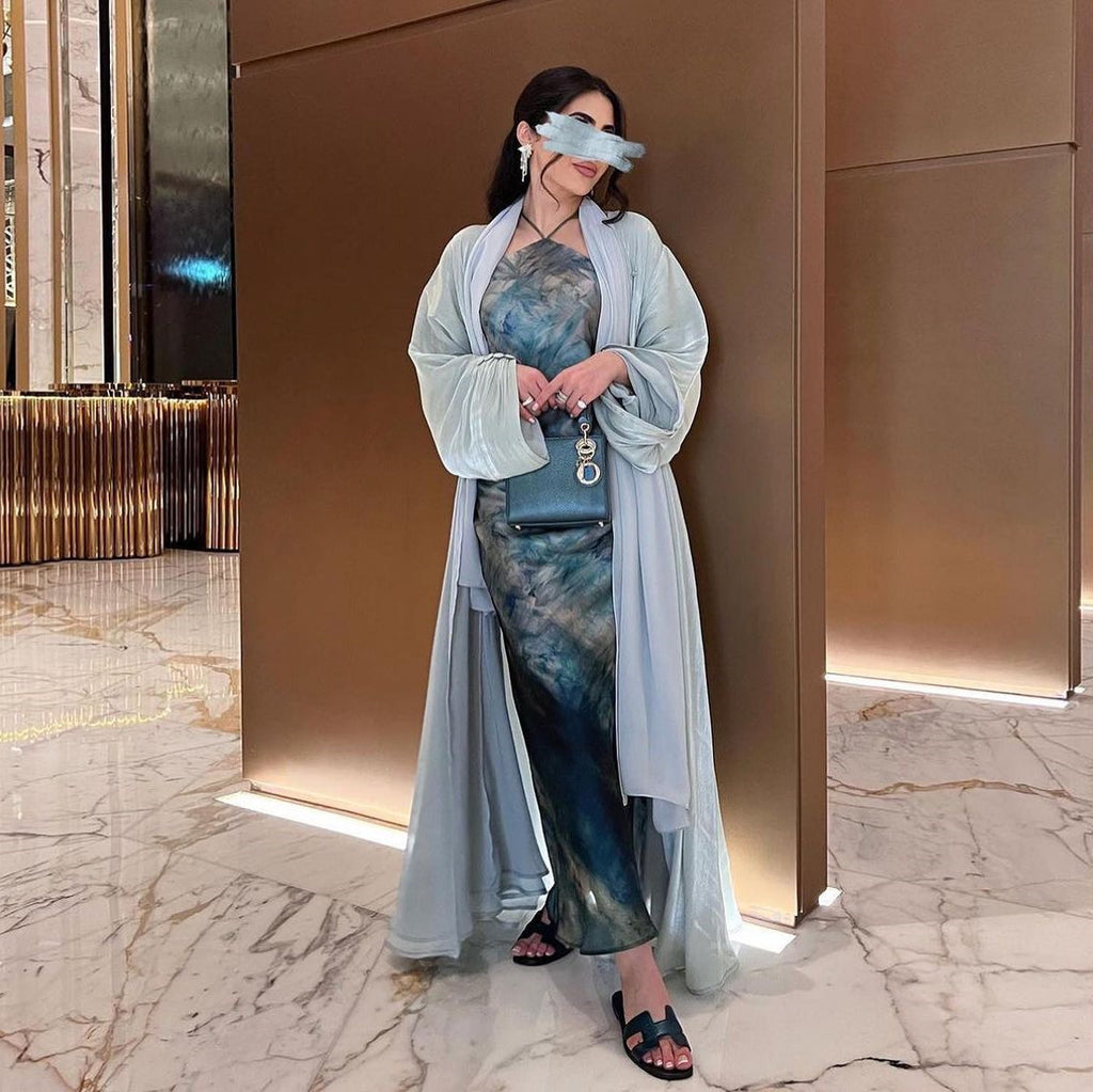 Wrinkled Cuffs Shiny Silk Abaya