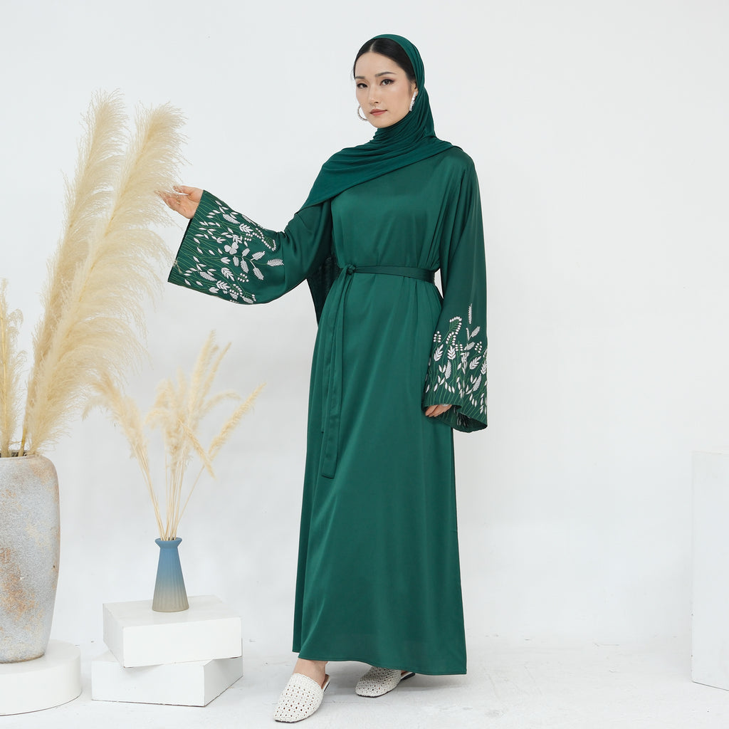 Embroidery Long Sleeved Dress Kaftan