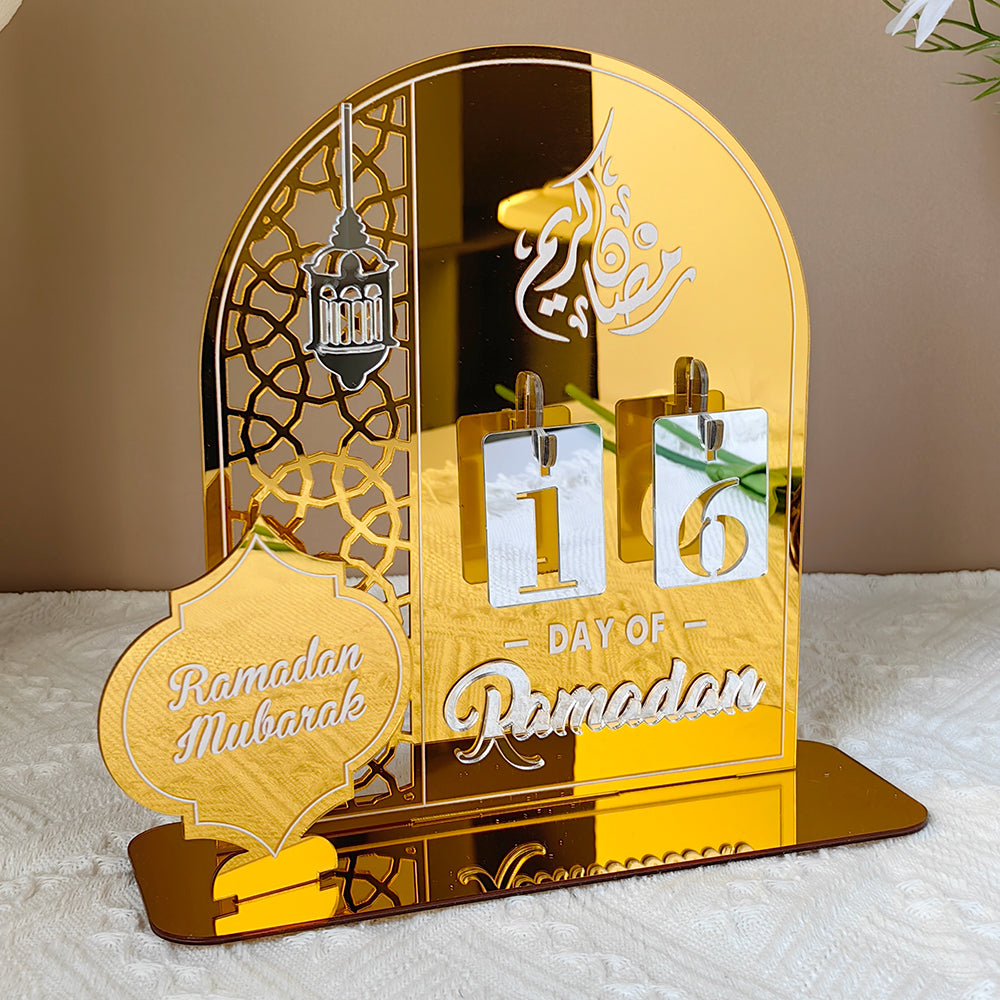 3D Golden Moon Ramadan Table Ornament Gold + Silver