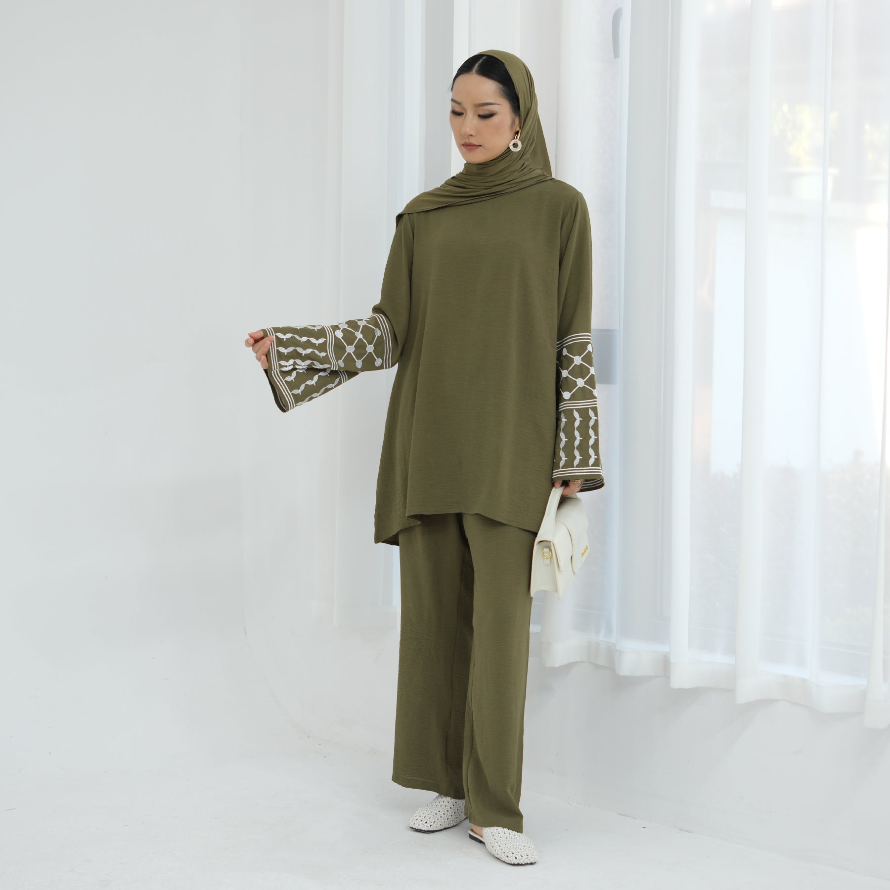 2 قطعة جلابة عيد رمضان تناسب العباءة