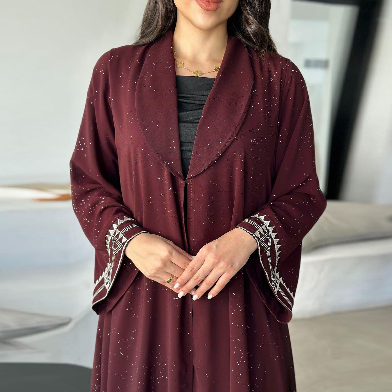 Star River Open Abaya