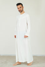 Elegant Traditional Muslim Robe