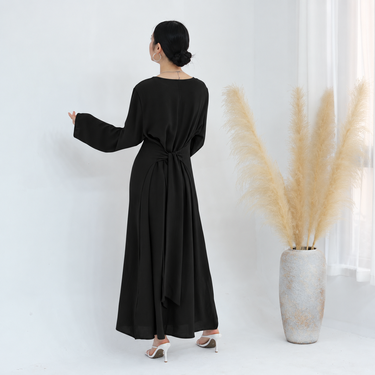Elegant Long Dleeved Dress
