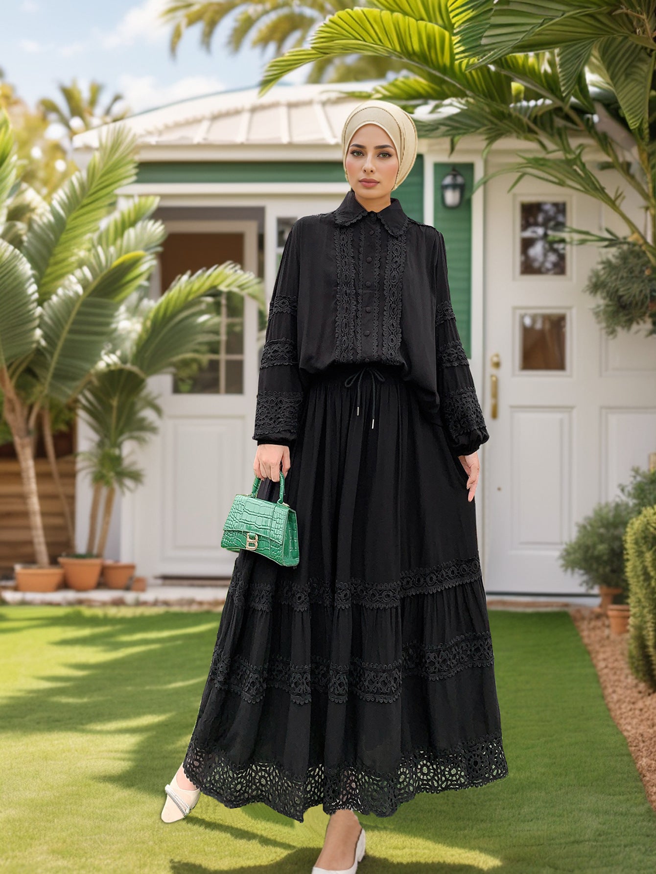 Cutout Lace Bubble Sleeve Abaya