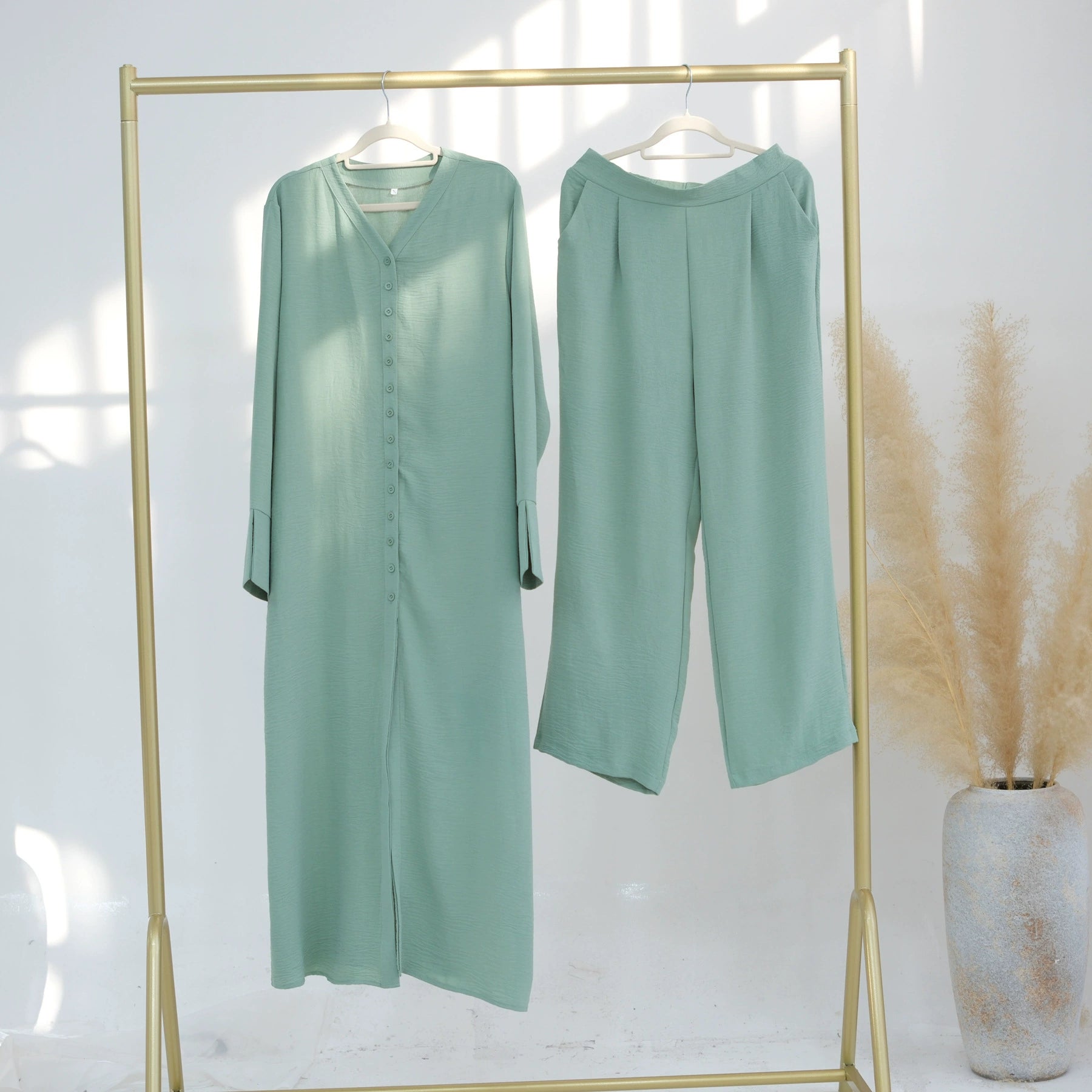Solid Color Two-Piece Button Abaya