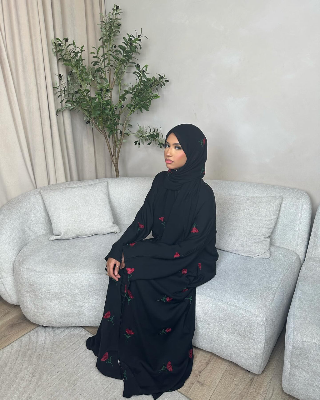 Solid Color Flower Embroidered Cardigan Abaya