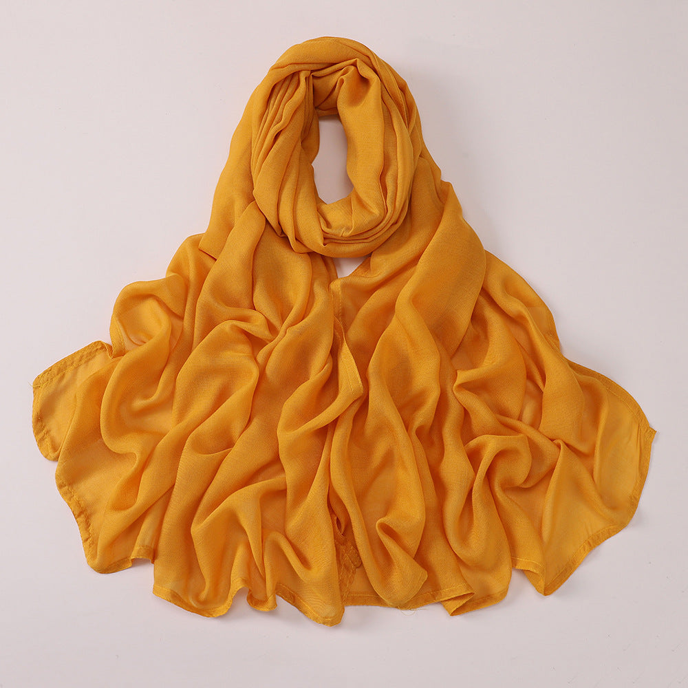 حجاب مودال ناعم ورفيع ذو حافة عريضة