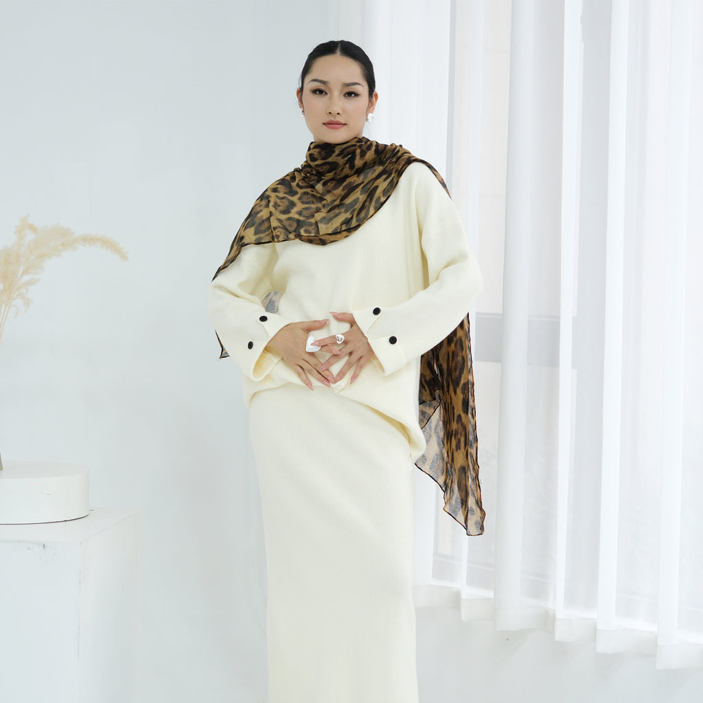 Autumn and Winter Thickened Knitted Abaya Set