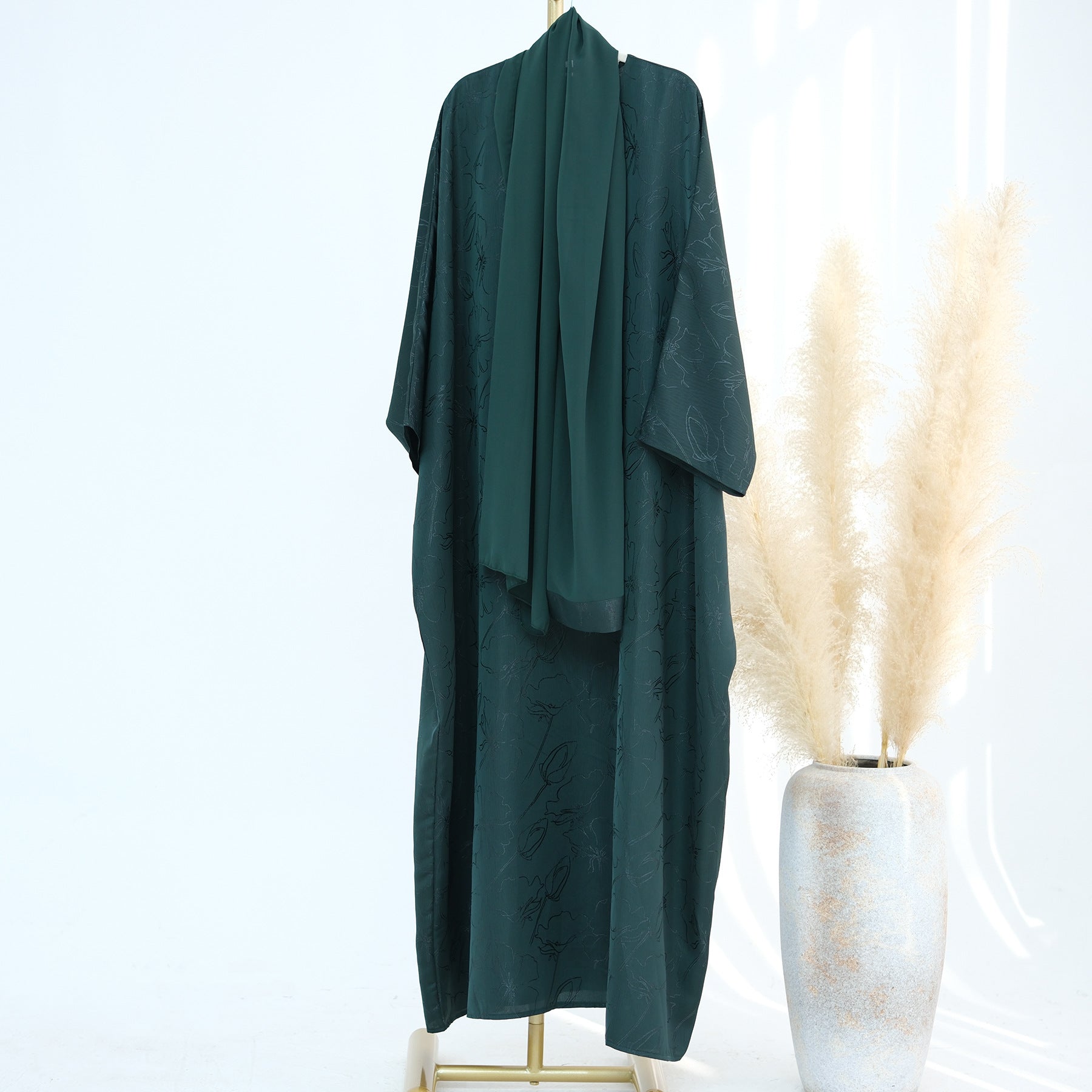 Fashionable Jacquard Dress Abaya with Hijab