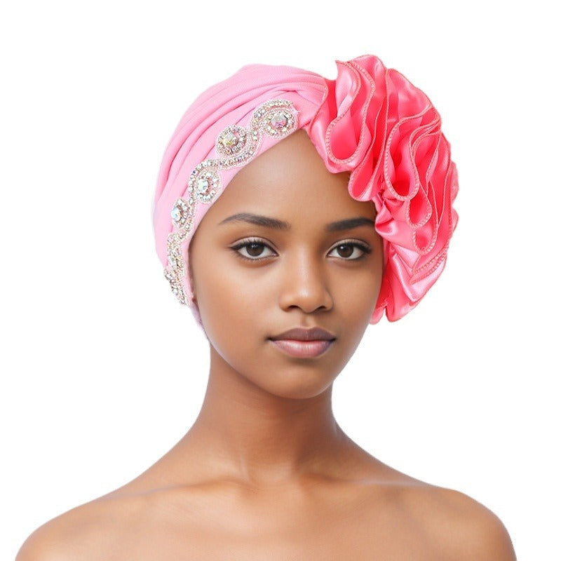 حجاب نسائي أنيق مرصع بالألماس