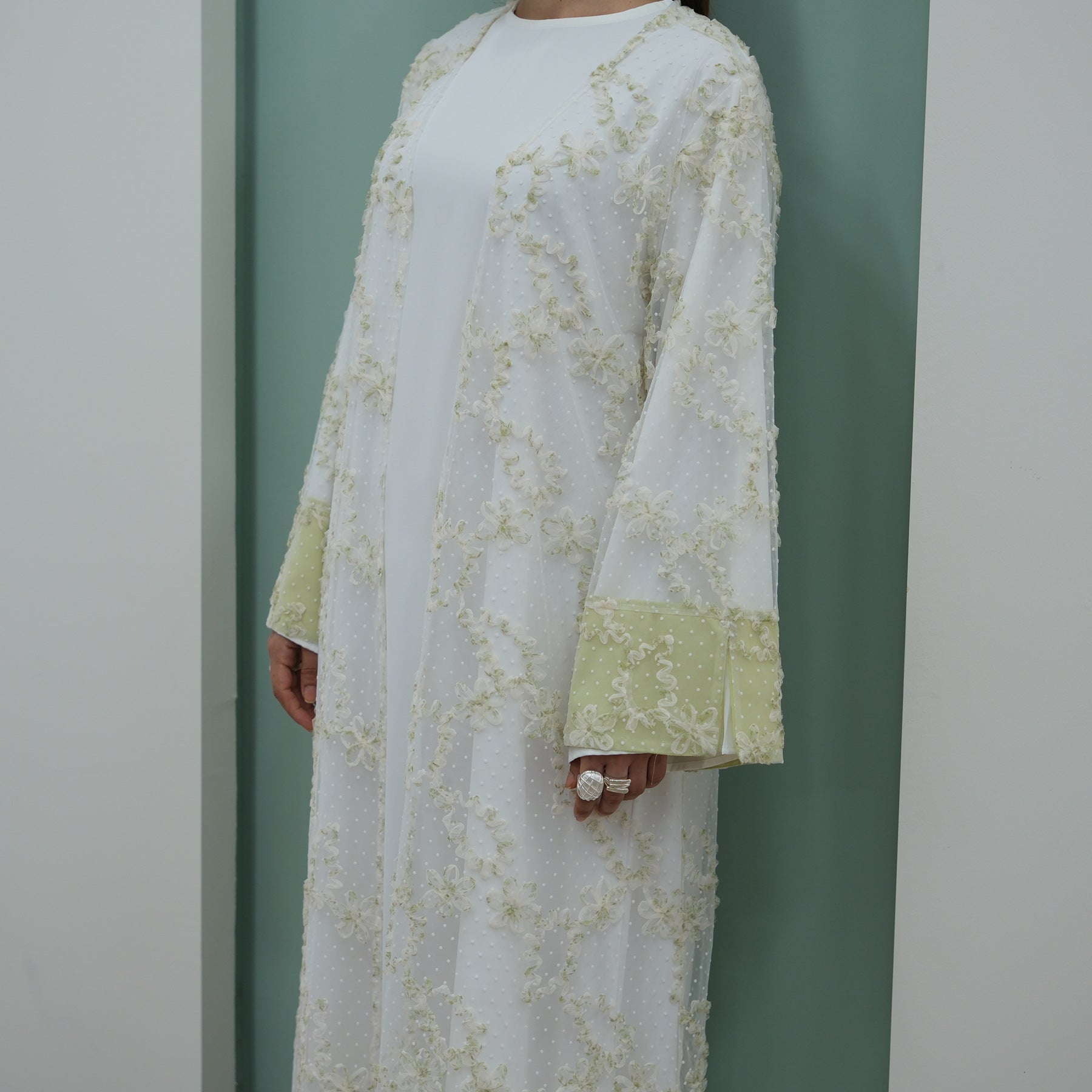 3D Floral Mesh Cardigan Abaya