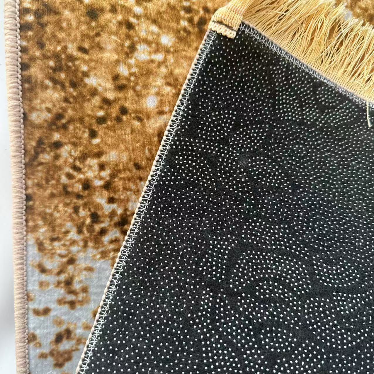 Luxury Plush Prayer Rug Decorative Mat