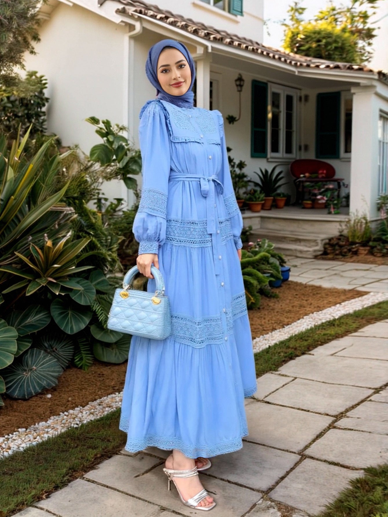 Lace Cutout Stand-up Neck Abaya