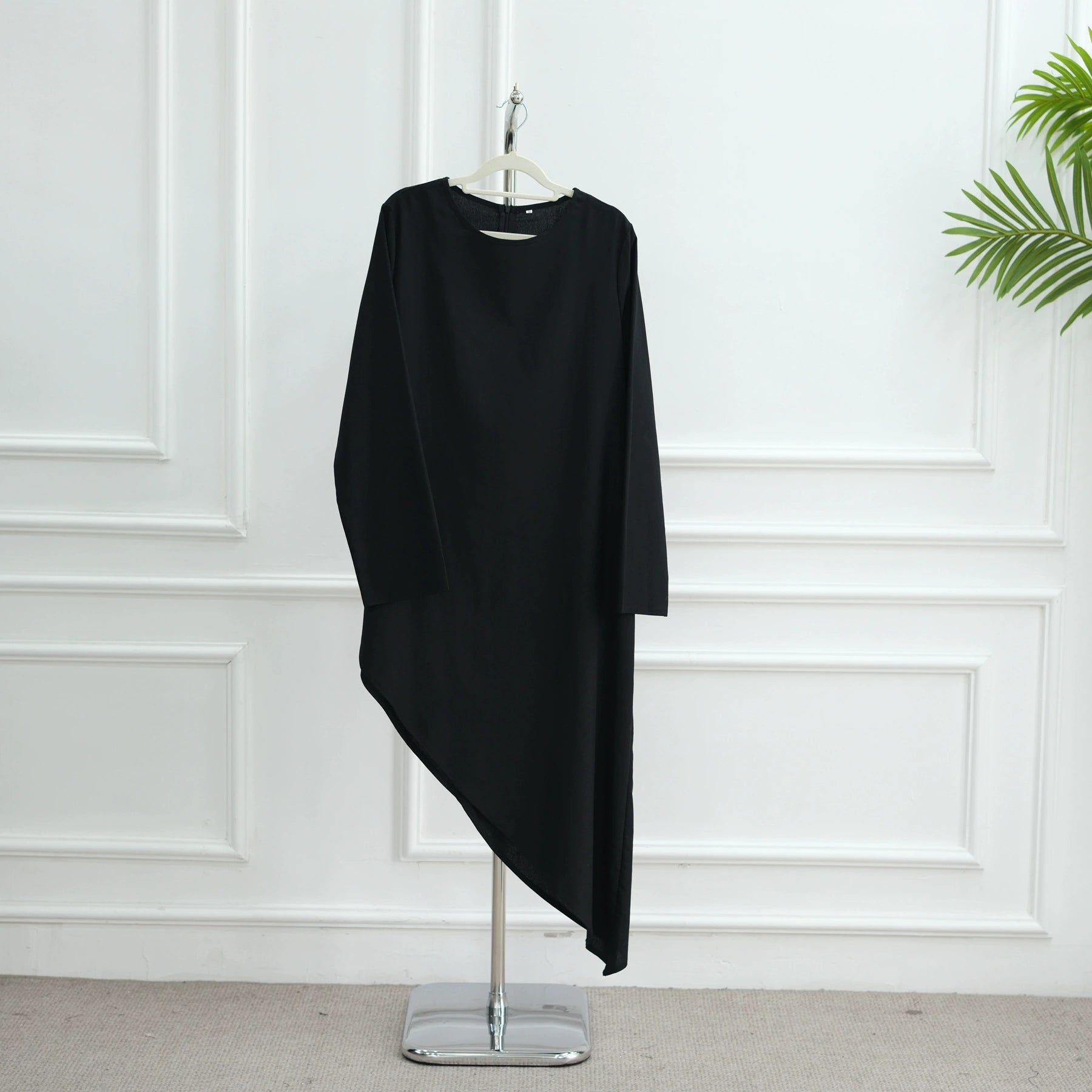 Elegant Top Paired with Fashionable Skirt Abaya