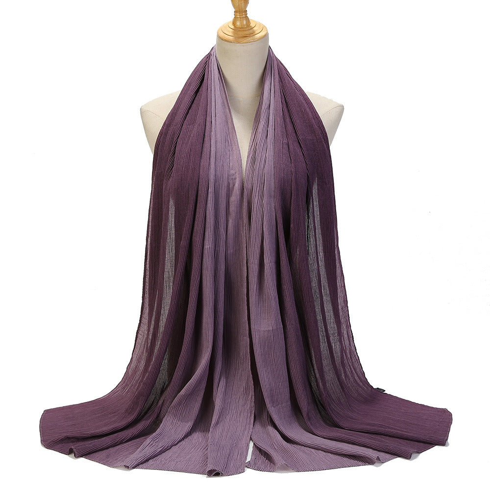 حجاب بتكتل الألوان، وتجعيدها، وتدرجها