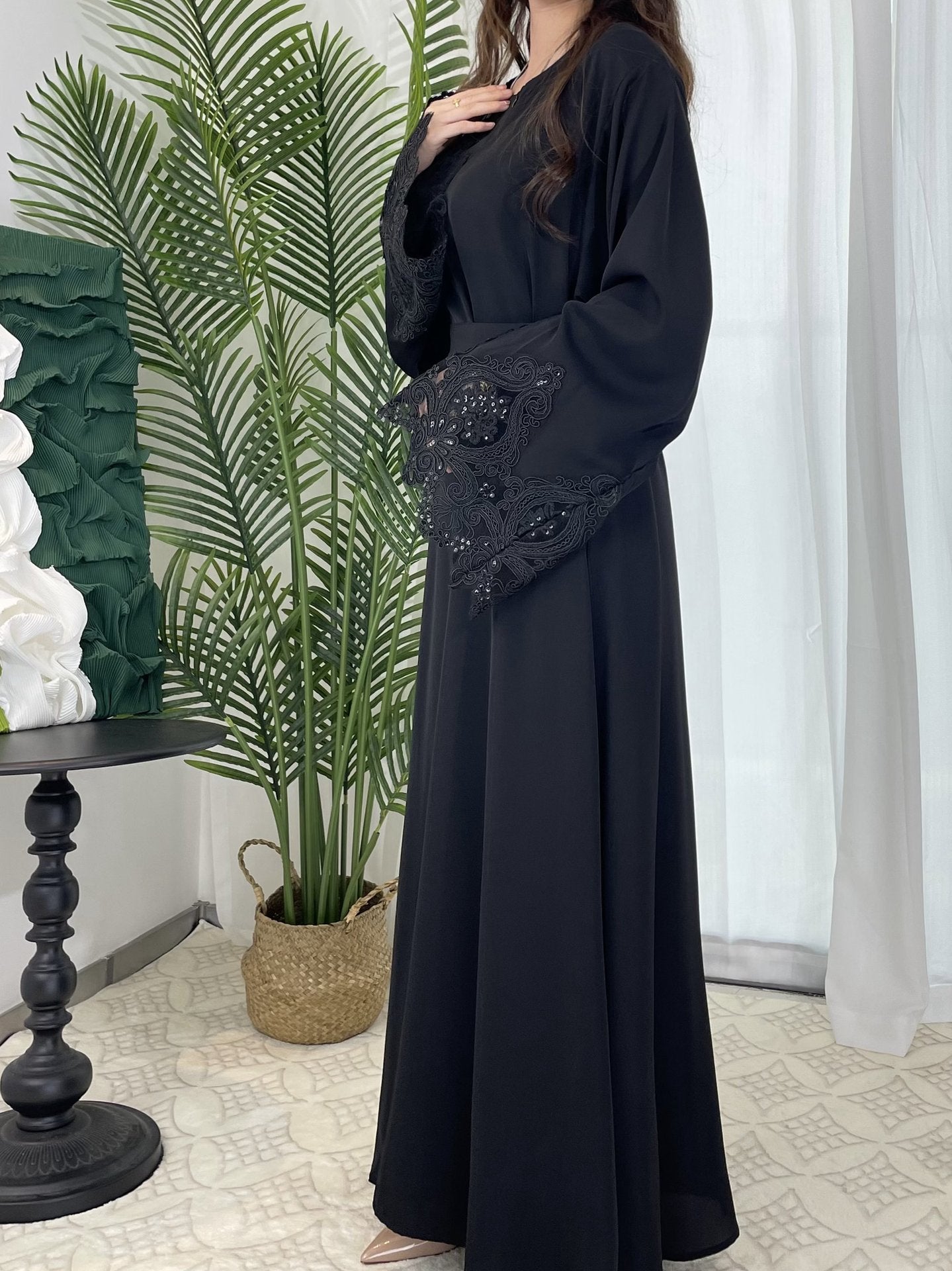 Solid Color Floral Lace Abaya
