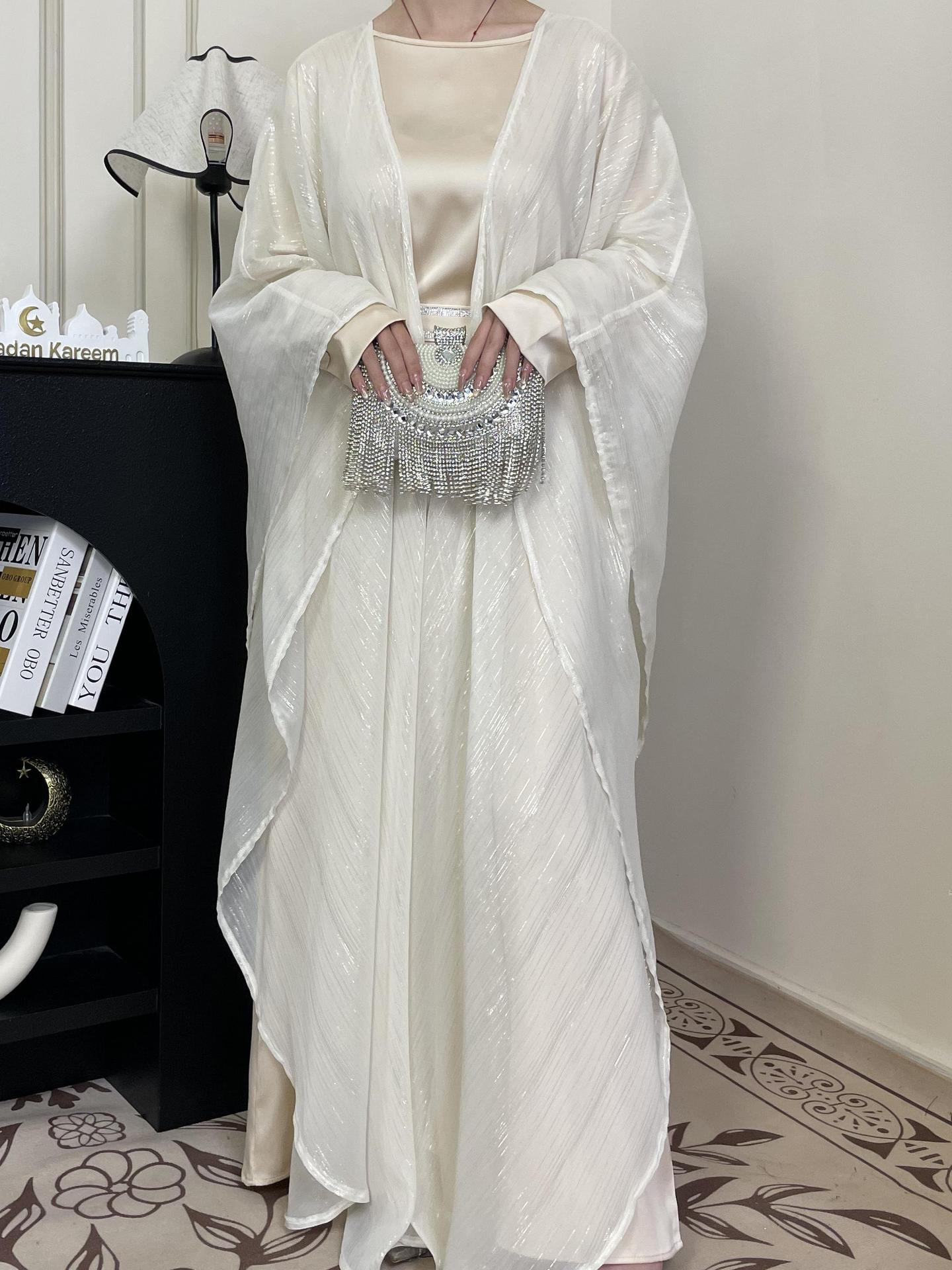 Golden Thread Elegant Sparkling Set