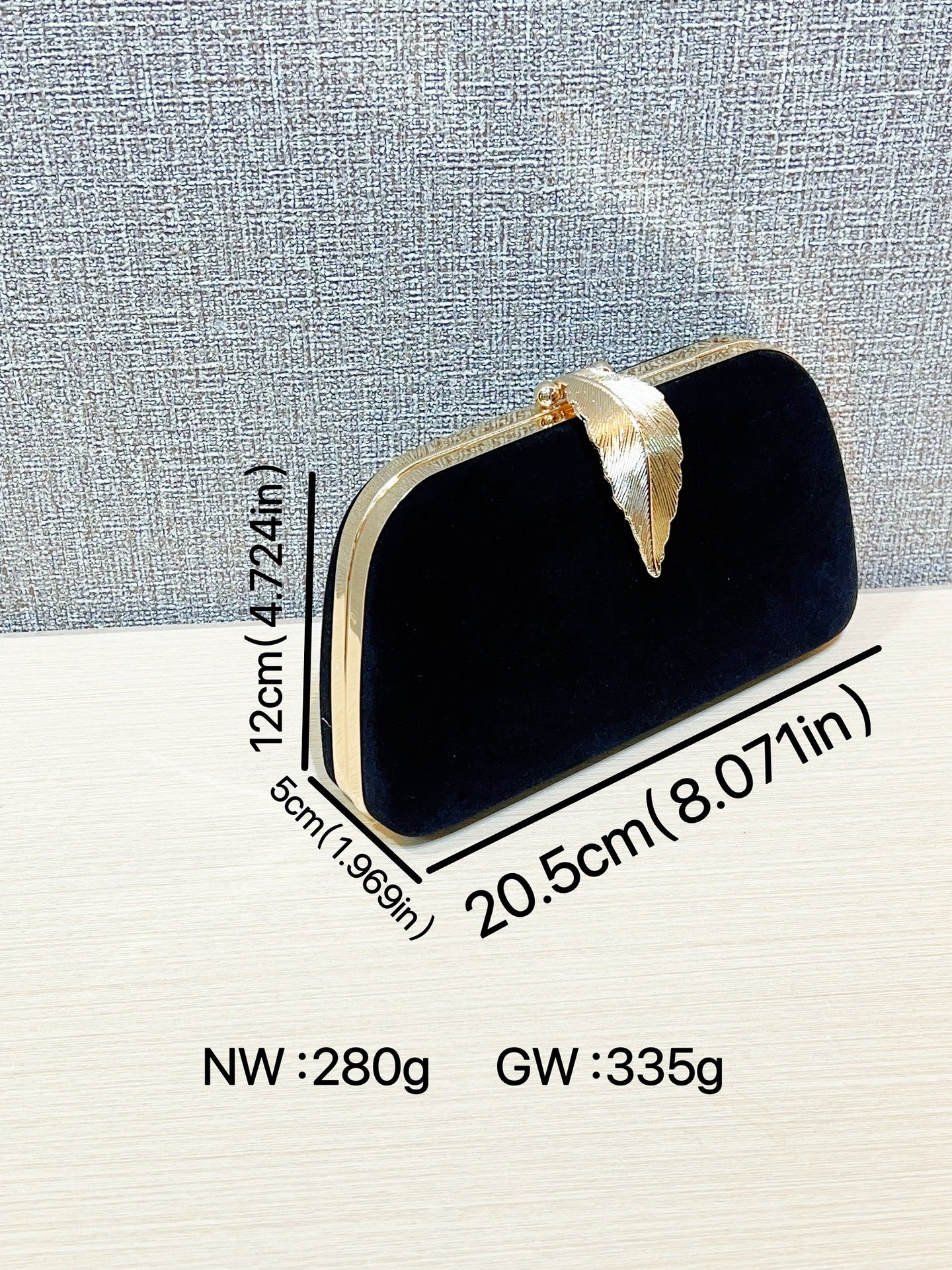 حقيبة يد كلاتش من تيمبيرامينت بانكيت 