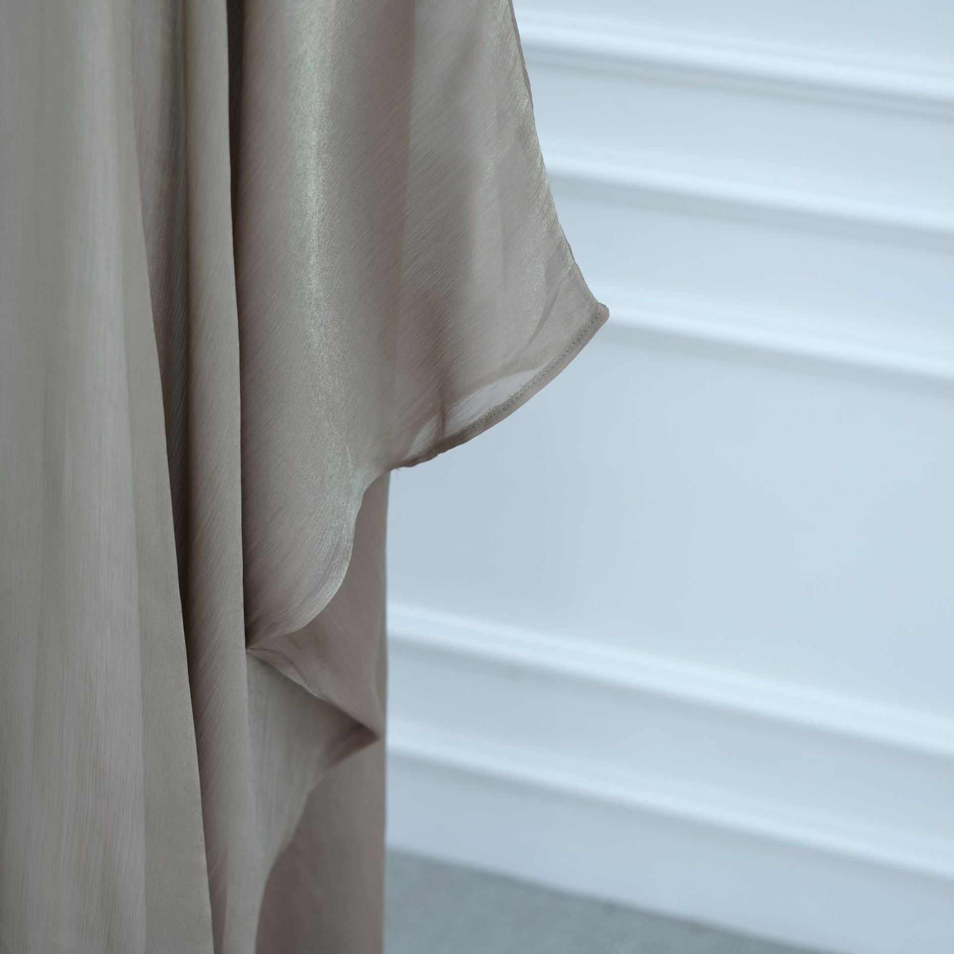 Solid Color Island Crepe Abaya with Hijab