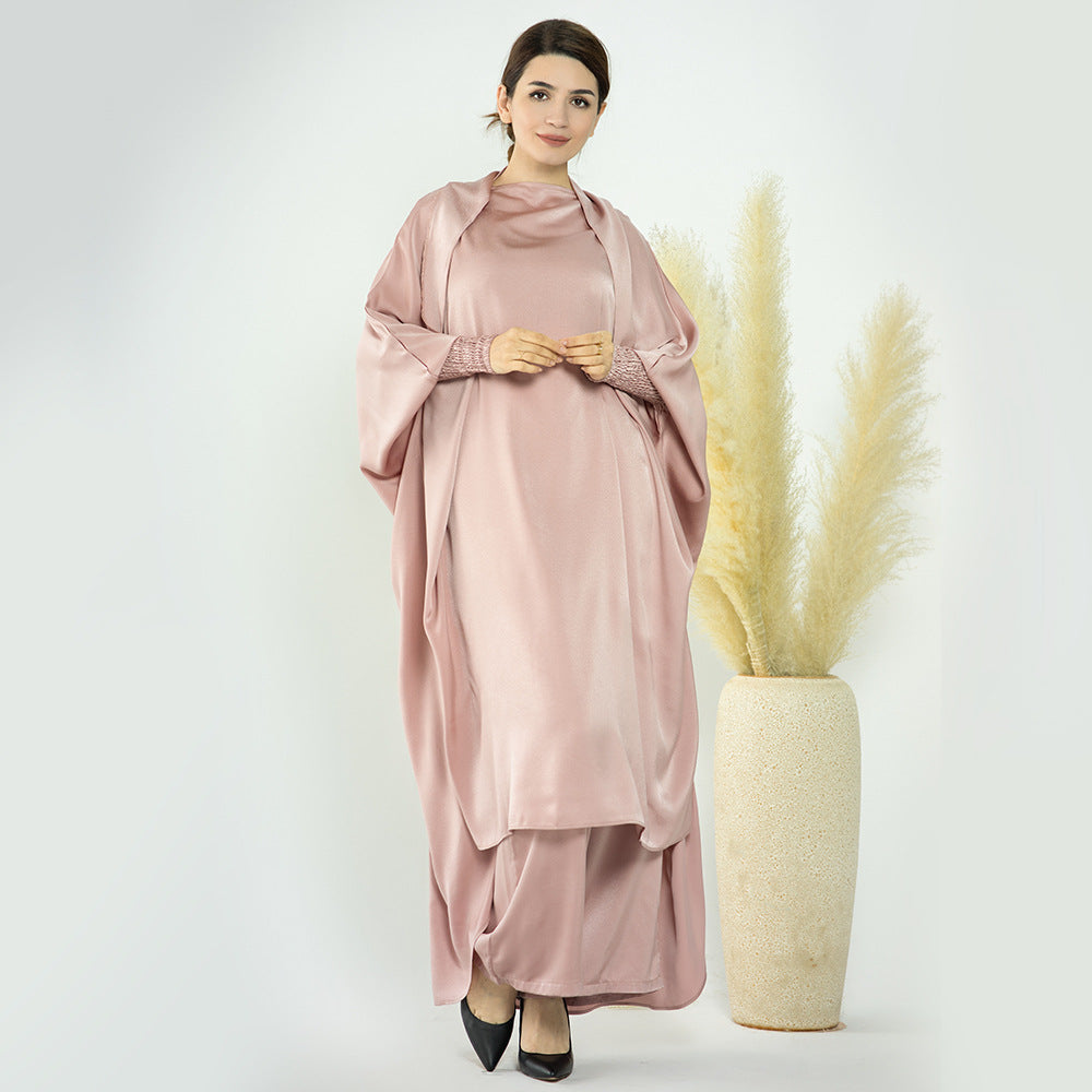 قطعتان من بنطال واسع الساق بجزء علوي متأرجح كبير