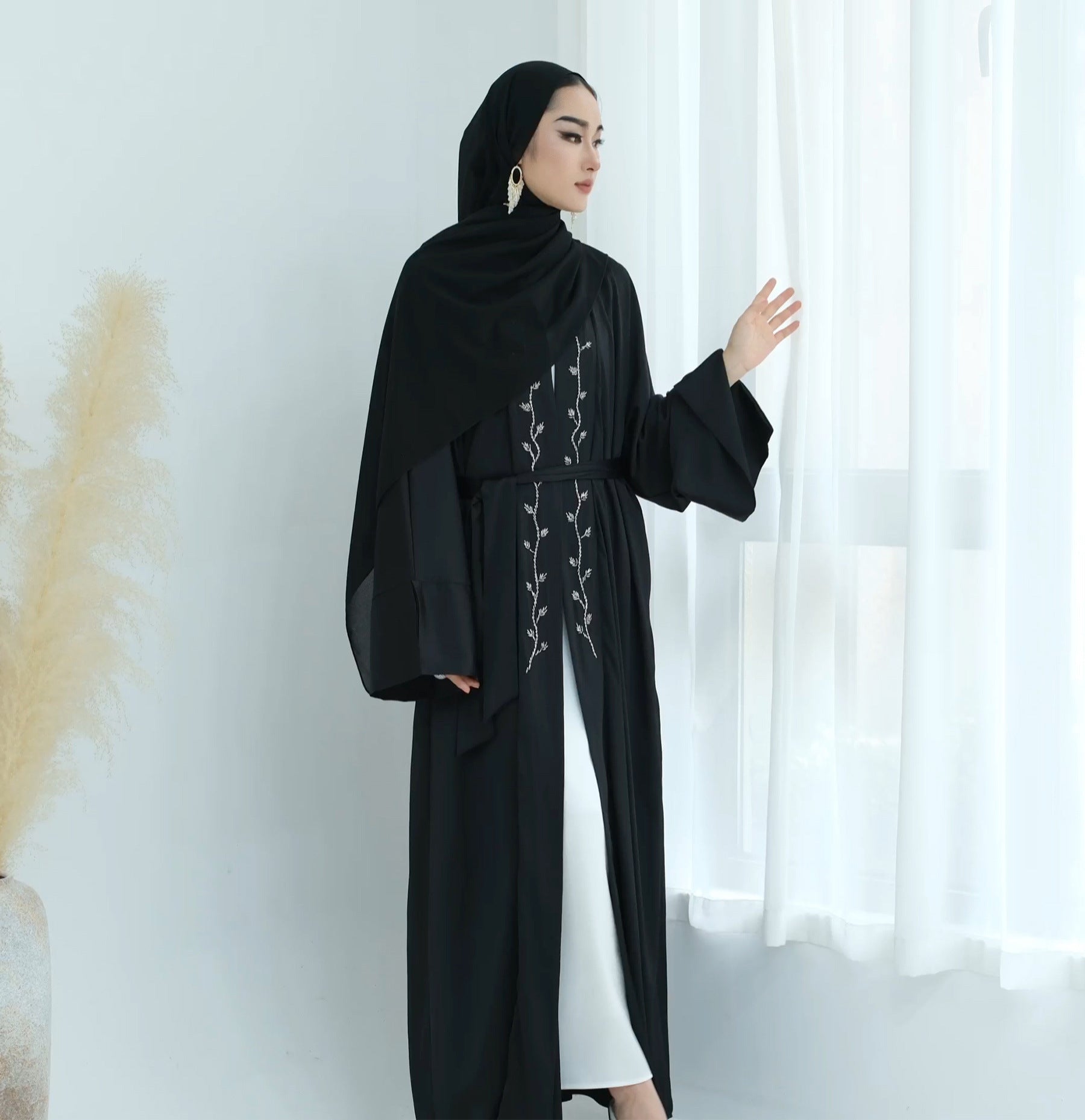 Exquisite Beaded Embroidered Cardigan Abaya