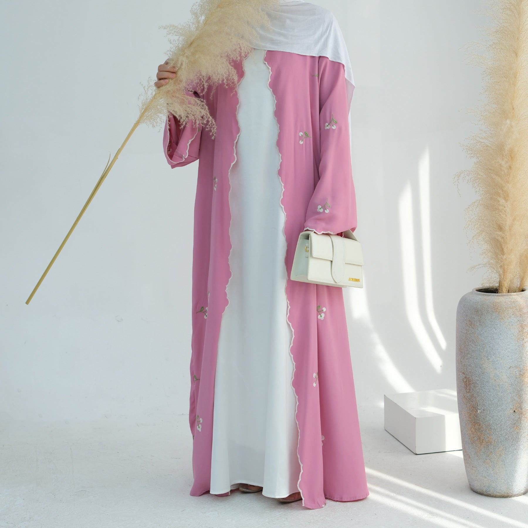 Flower Embroidery Elegant Lace Abaya