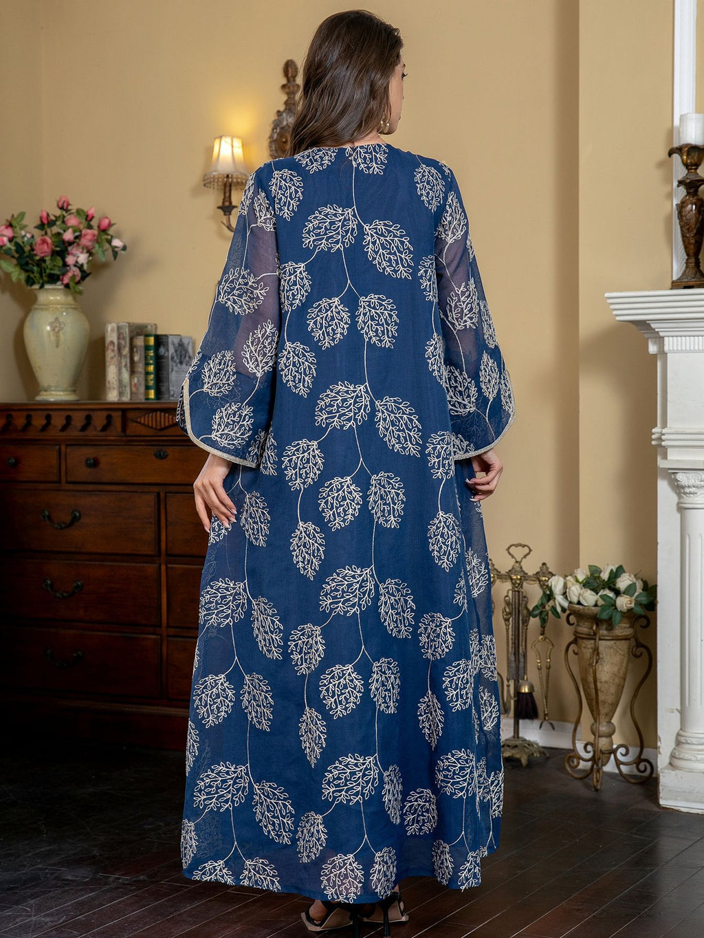 Elegant Applique Mesh Kaftan