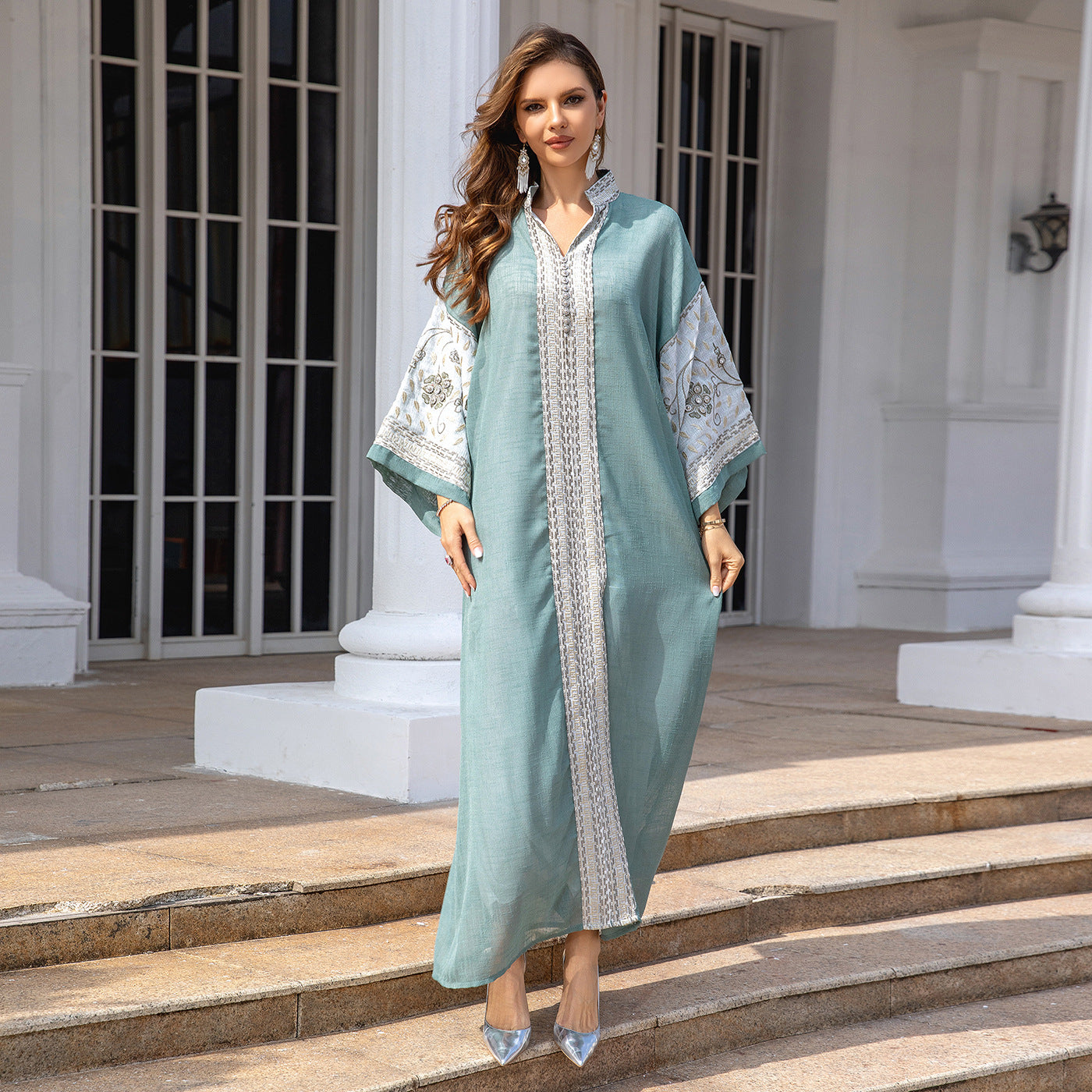 V Neck Retro Abaya