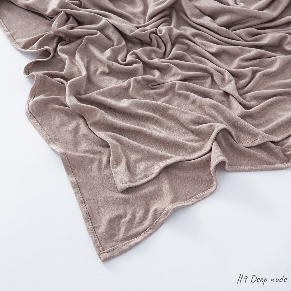 حجاب من القطن والحرير المجعد