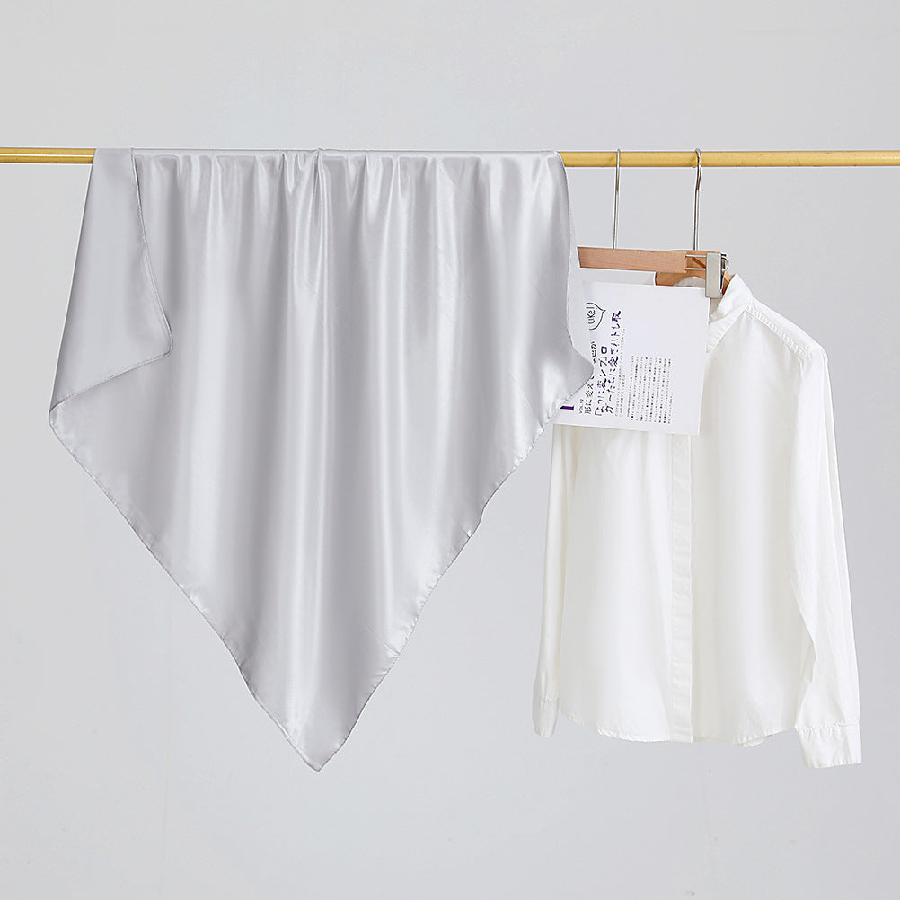 حجاب مربع من الحرير أحادي اللون 90 سم