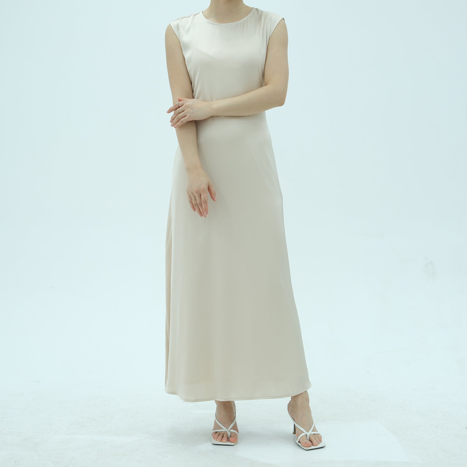 Sleeveless Dress with Back Waist Belt