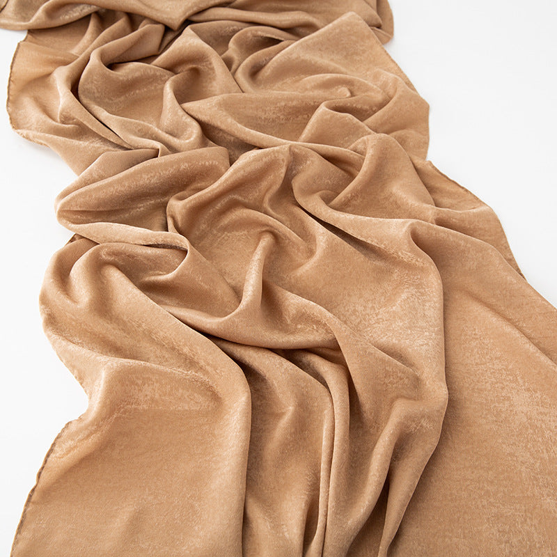 حجاب مخملي بلون واحد من سكاي فيلفيت