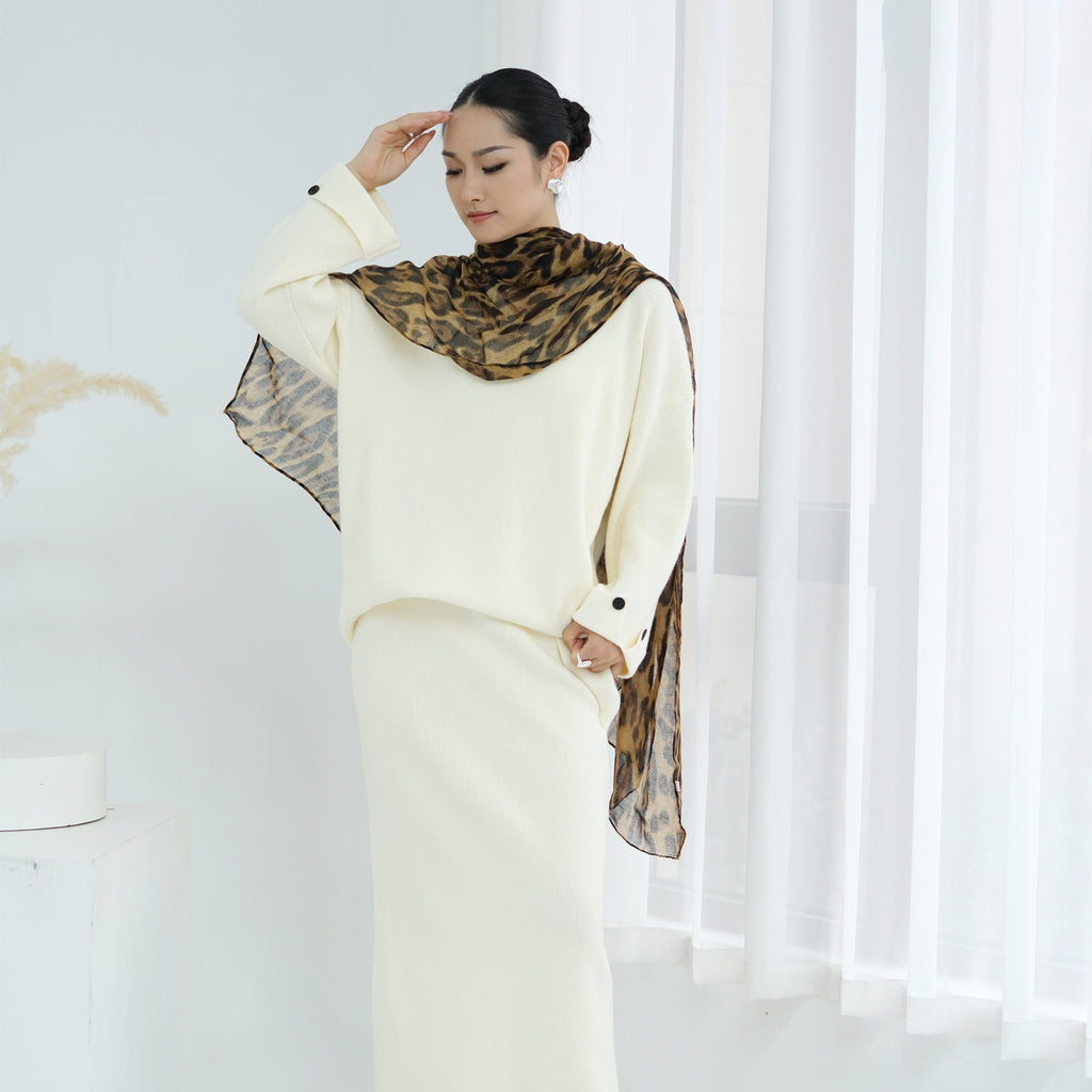 Autumn and Winter Thickened Knitted Abaya Set