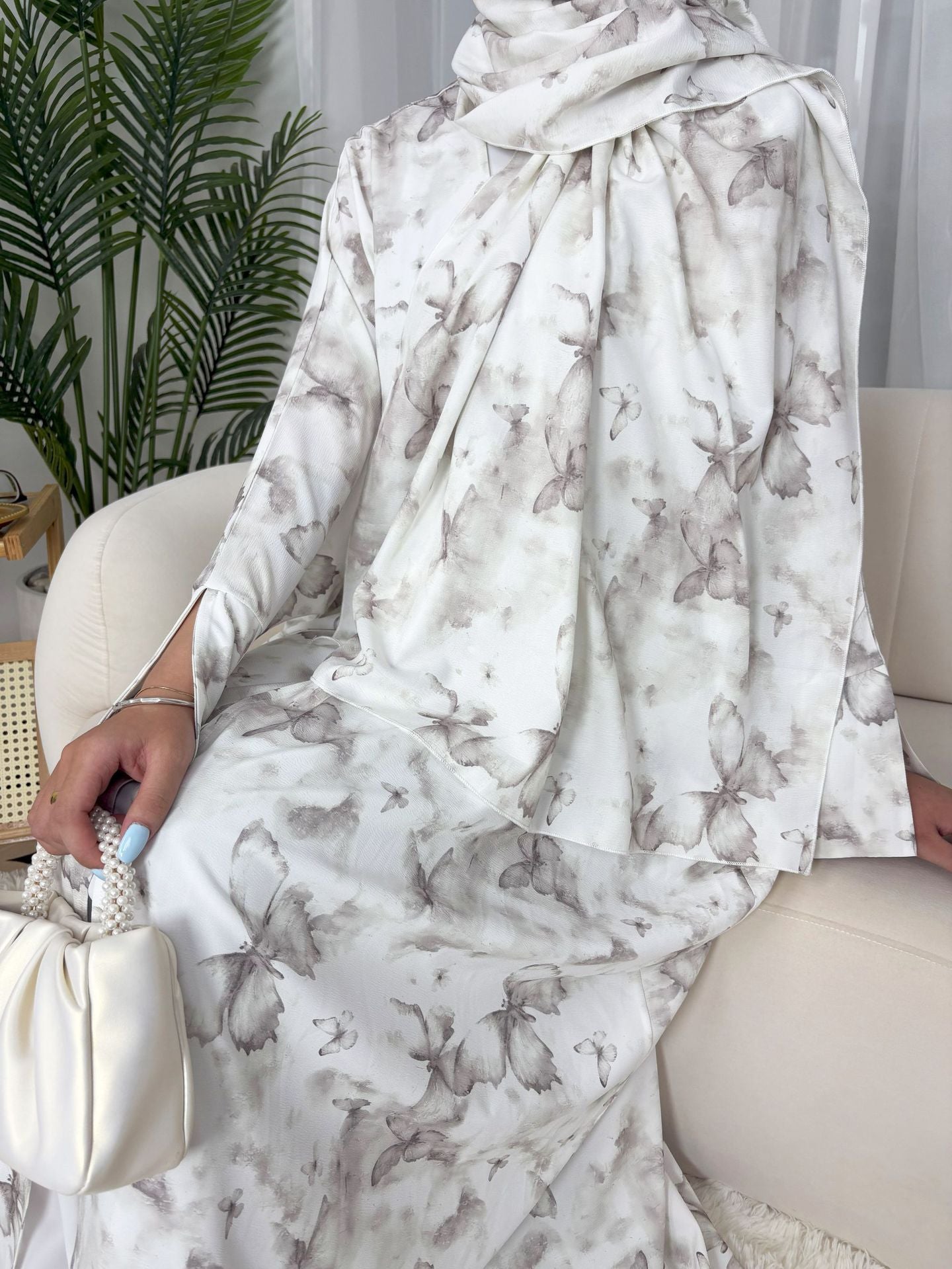 Printed Batsleeved Cardigan Abaya