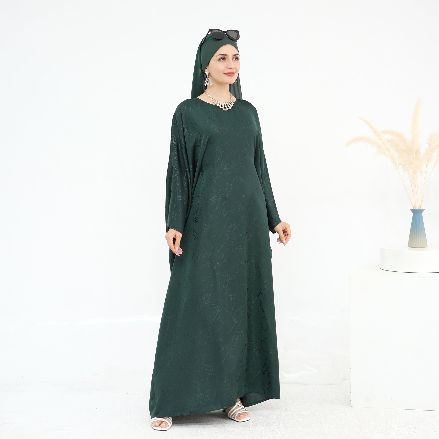 Jacquard Fashion Dress Abaya with Hijab