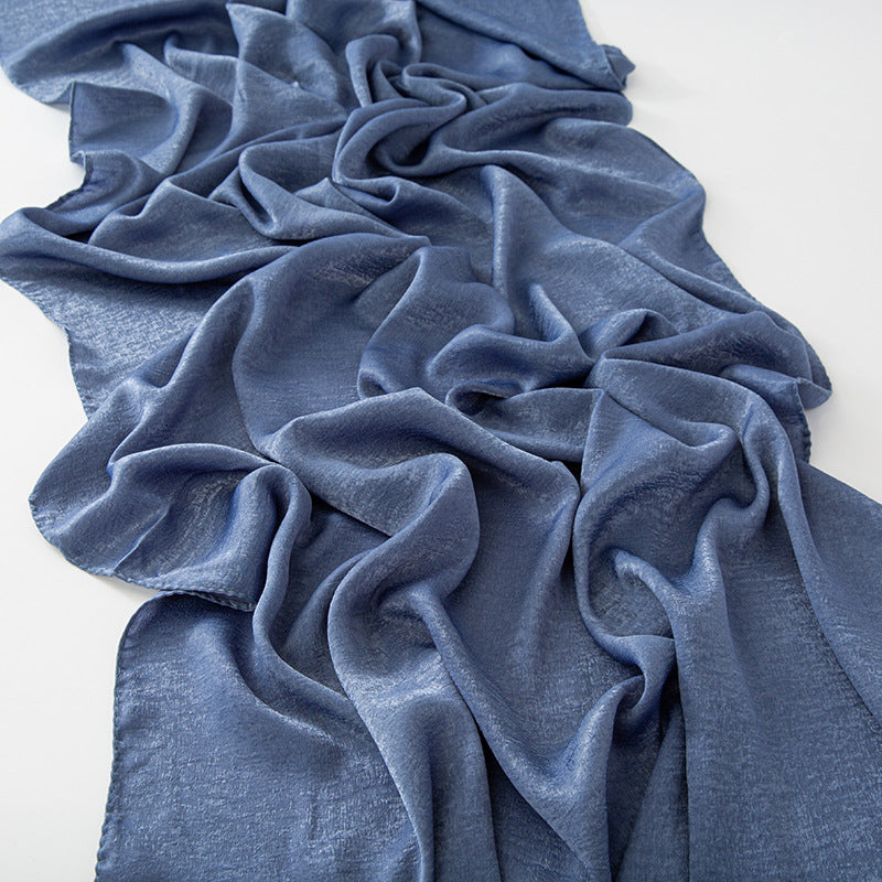 حجاب مخملي بلون واحد من سكاي فيلفيت