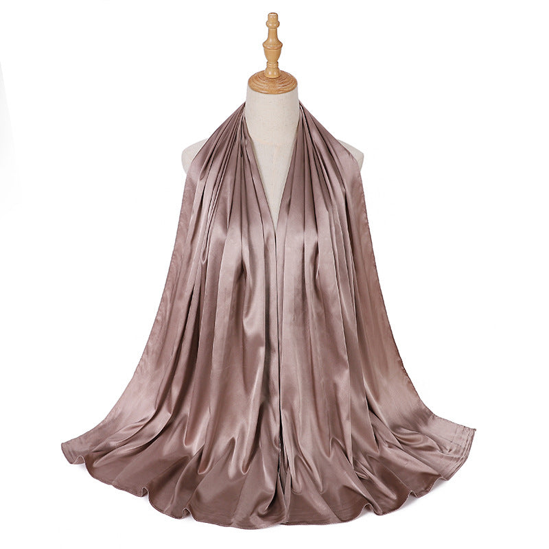 حجاب عصري بلون واحد 