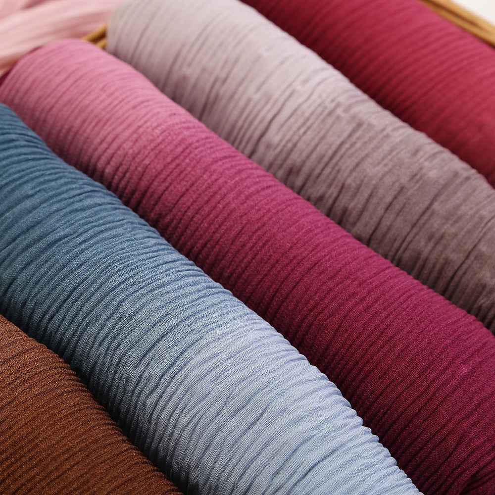 حجاب بتكتل الألوان، وتجعيدها، وتدرجها