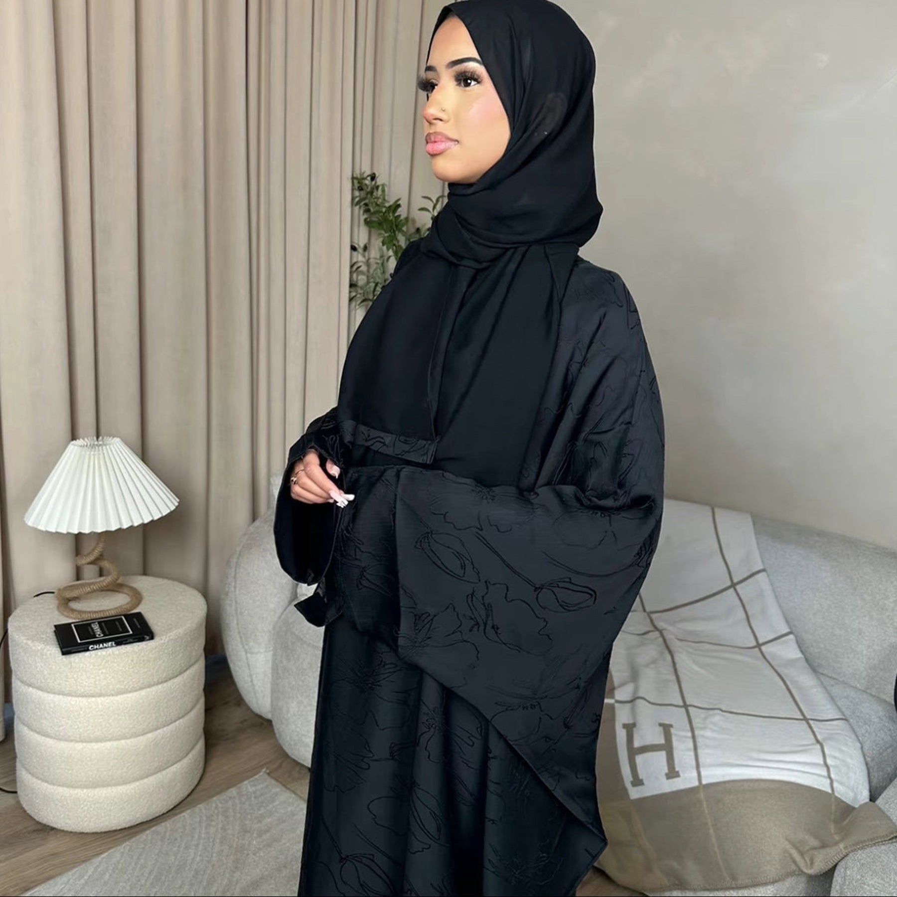 Fashionable Jacquard Dress Abaya with Hijab