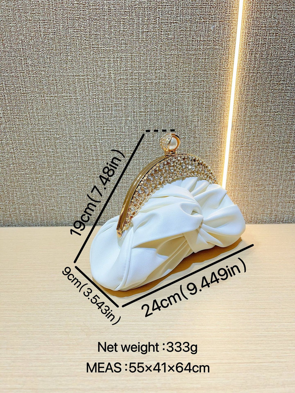 حقيبة يد ذهبية للسهرة 