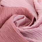 حجاب بتكتل الألوان، وتجعيدها، وتدرجها