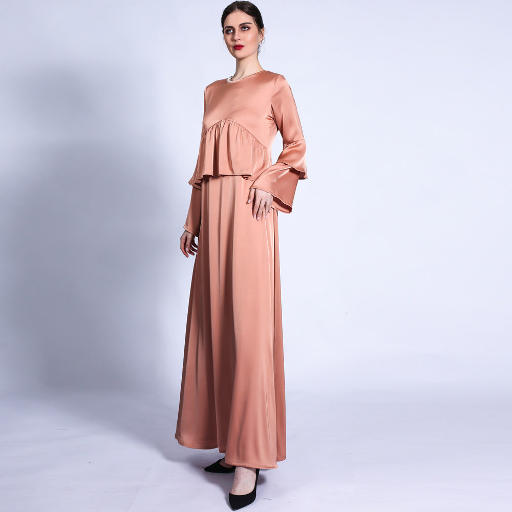 فستان بأكمام واسعة وطبقتين