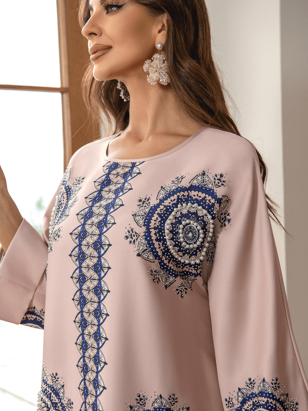 Elegant Pink Kaftan