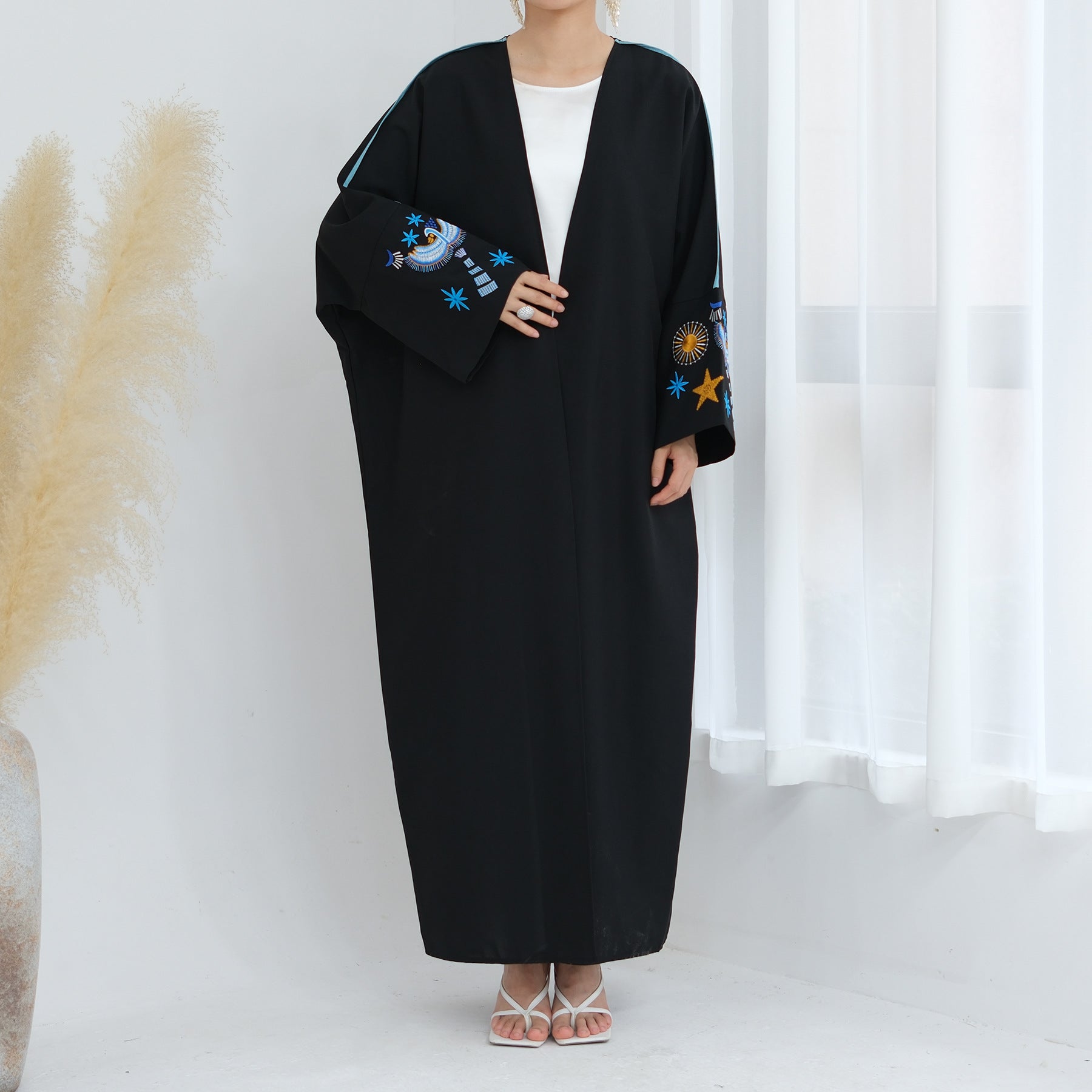 Star Embroidered Open Abaya